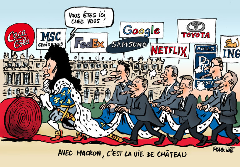 Macron reçoit à Versailles les patrons du monde entier