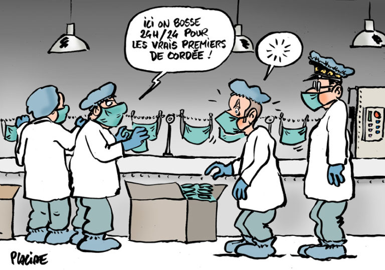 Coronavirus: Macron visite une usine de masques près d’Angers