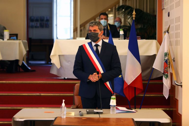 CP Chalon : Gilles Platret réélu maire