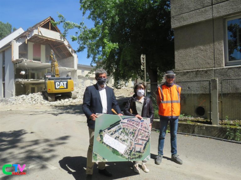 Saint Laurent : Les travaux de déconstruction de l’ancien hôpital ont repris depuis une semaine