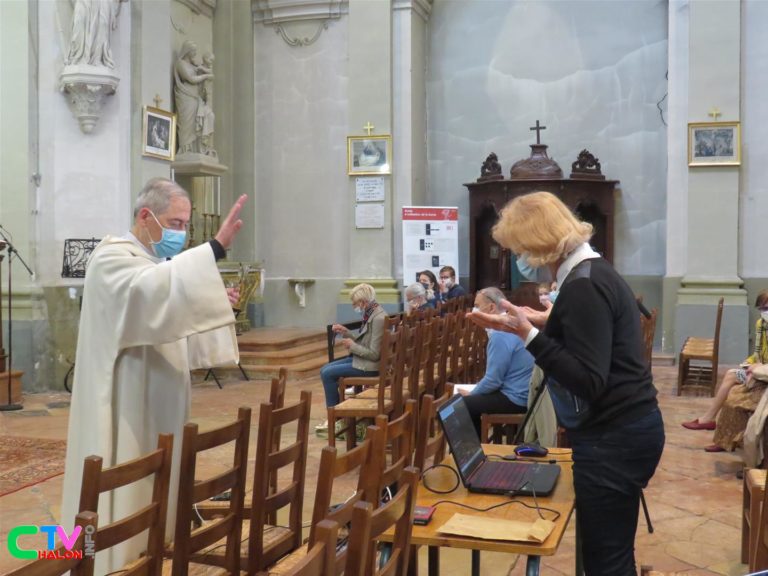 Reprise de la messe dominicale à Saint Pierre, avec des règles très strictes et offices diffusés