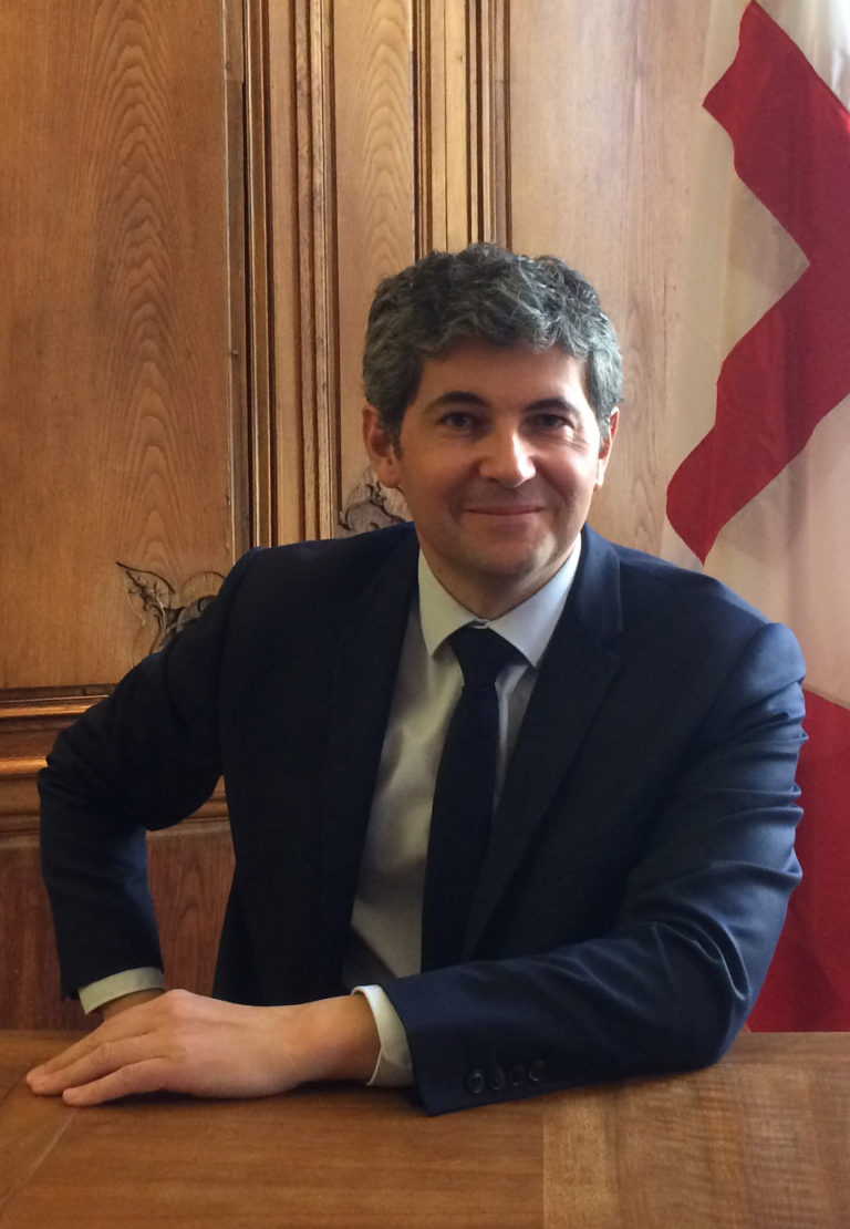CP Bien Vivre à Chalon : Le vrai visage de notre maire