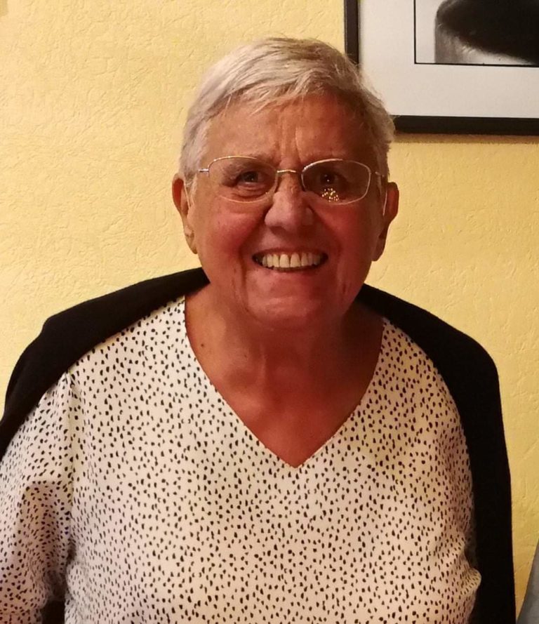 CP Mairie : Hommage à Y. Guelon, ancienne directrice des bibliothèques de la ville