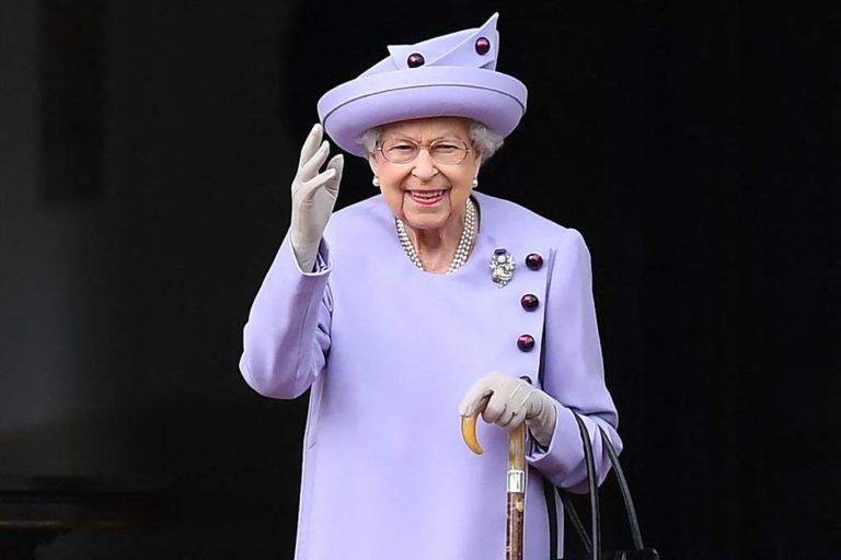 CP Maire : Décès de la Reine Elizabeth II